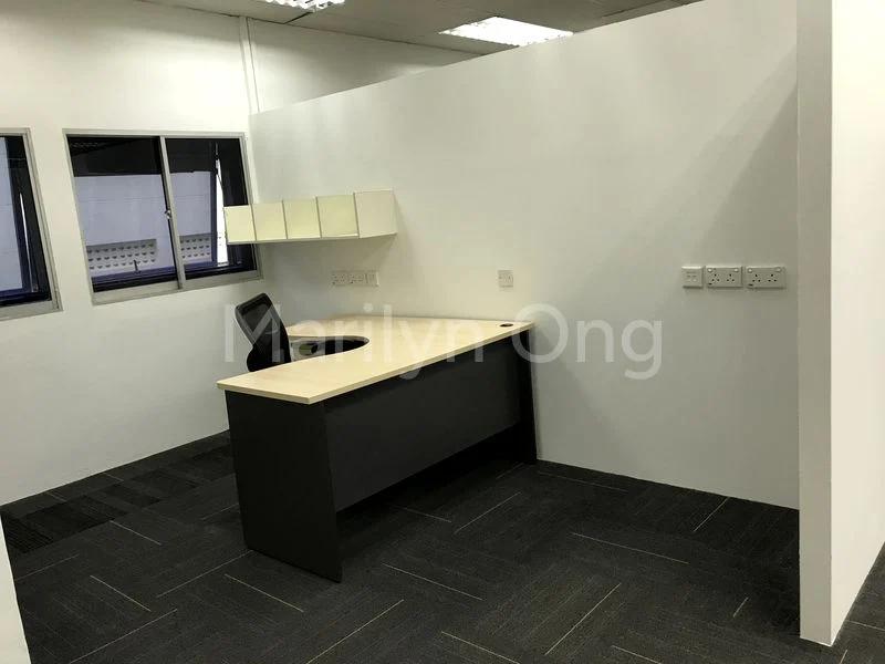Office for Rent in  Crystal Time Building - Image 6